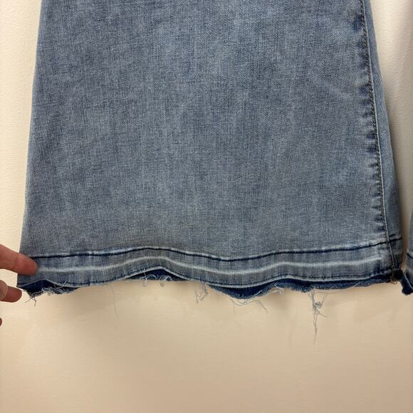 We the Free People Irreplaceable Flare Jean 30 medium wash stretch OB1070992 - Picture 6 of 11